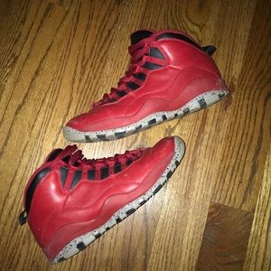 Jordan 10 “Bulls Above Broadway”